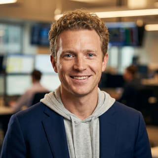 Ryan Brooks, principal analista de trading en Clara Permutanza